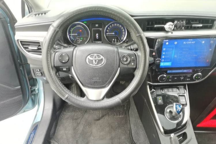 Used Toyota Corolla 2016 Dual-Engine 1.8L E-CVT Elite Edition Steering Wheel