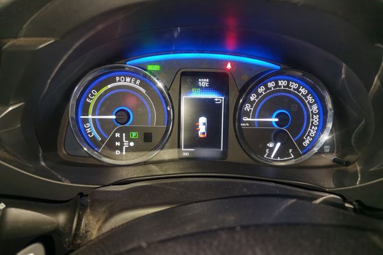 Used Toyota Corolla 2016 Dual-Engine 1.8L E-CVT Elite Edition Steering Wheel