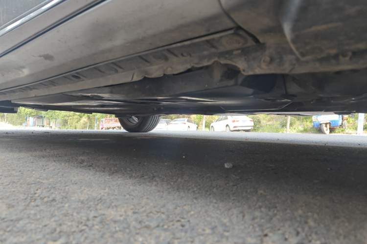 Used Toyota Corolla 2016 Dual-Engine 1.8L E-CVT Elite Edition Chassis Front Right