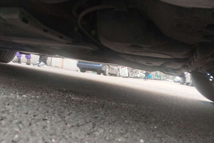 Used Toyota Corolla 2016 Dual-Engine 1.8L E-CVT Elite Edition Chassis Rear Left