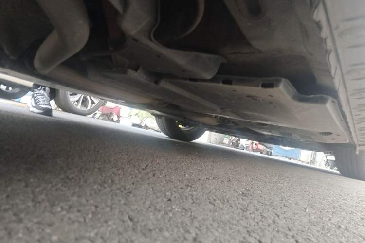Used Toyota Corolla 2016 Dual-Engine 1.8L E-CVT Elite Edition Chassis Rear Right