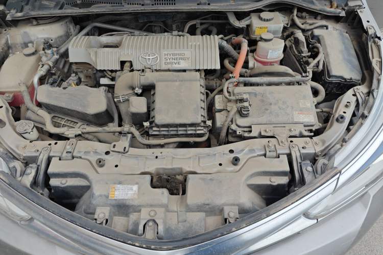 Used Toyota Corolla 2016 Dual-Engine 1.8L E-CVT Elite Edition Engine Bay