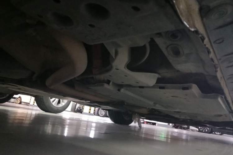Used Toyota Corolla 2016 Dual-Engine 1.8L E-CVT Elite Edition Chassis Rear Right