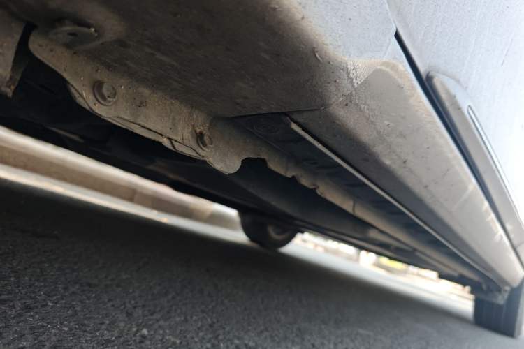 Used Toyota Corolla 2016 Dual-Engine 1.8L E-CVT Elite Edition Chassis Front Left