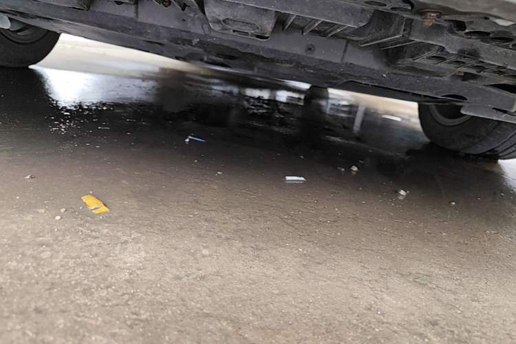 Used Toyota Corolla 2016 Dual-Engine 1.8L E-CVT Leading Edition Chassis Front