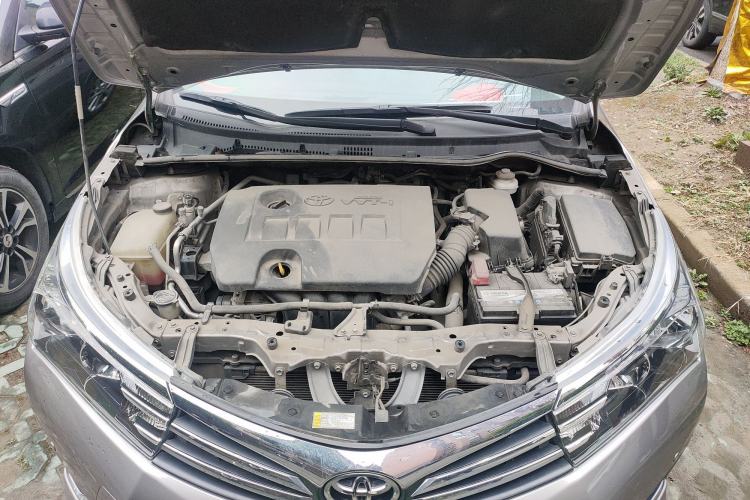 Used Toyota Corolla 2016 1.6L CVT GL-i Cool Edition Engine Bay