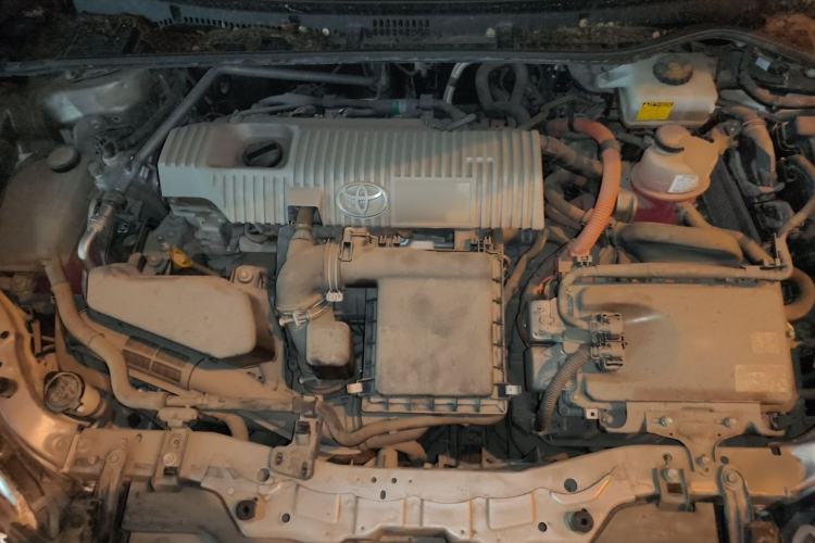 Used Toyota Corolla 2016 Dual-Engine 1.8L E-CVT Elite Edition Engine Bay