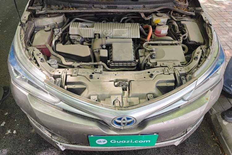 Used Toyota Corolla 2016 Dual-Engine 1.8L E-CVT Elite Edition Engine Bay