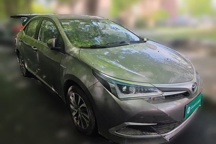 Used Toyota Corolla 2016 Dual-Engine 1.8L E-CVT Elite Edition Front Right 45 Deg