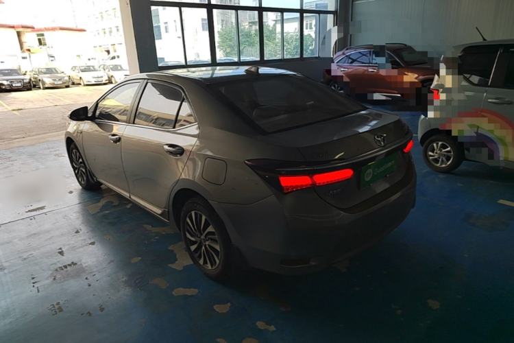 Used Toyota Corolla 2016 Dual-Engine 1.8L E-CVT Elite Edition Rear Left 45 Deg