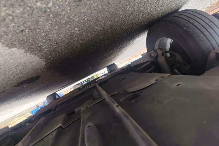 Used Toyota Corolla 2016 Dual-Engine 1.8L E-CVT Leading Edition Chassis Rear