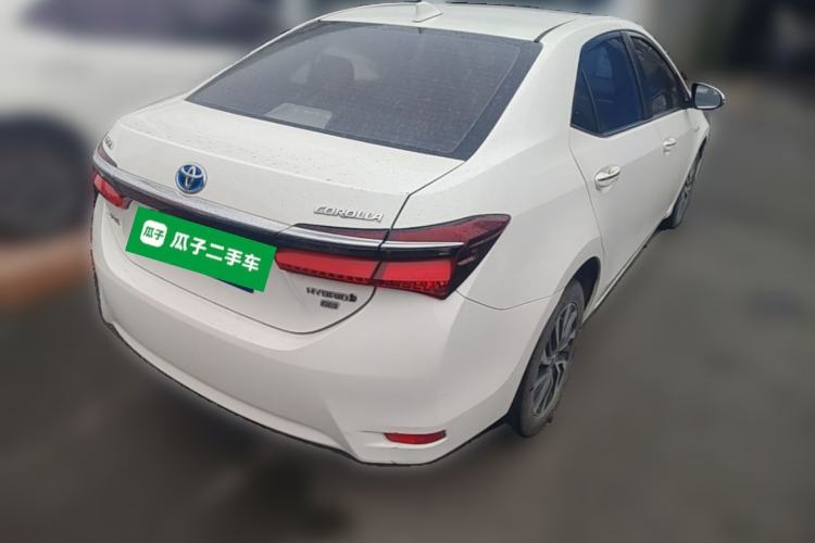 Used Toyota Corolla 2016 Dual-Engine 1.8L E-CVT Leading Edition Rear Right 45 Deg