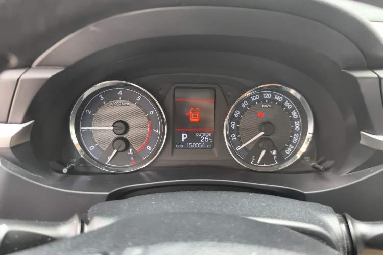 Used Toyota Corolla 2016 1.6L CVT GL-i Cool Edition Instrument Cluster