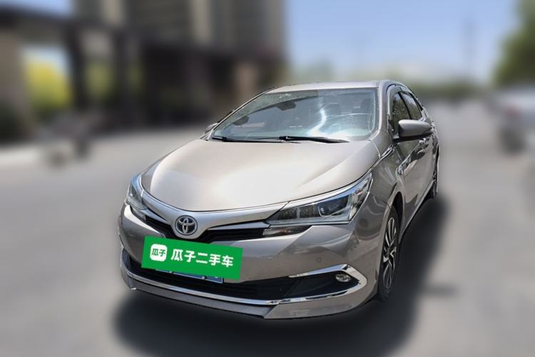 Used Toyota Corolla 2016 Dual-Engine 1.8L E-CVT Elite Edition Guazi used car, China used car export, Used car for sale, Used  cars, Cheapest cars for sale
