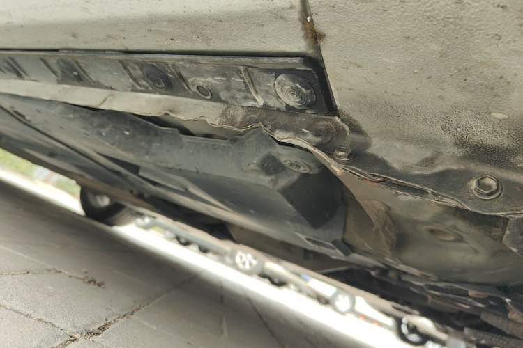 Used Toyota Corolla 2016 Dual-Engine 1.8L E-CVT Elite Edition Chassis Front Right