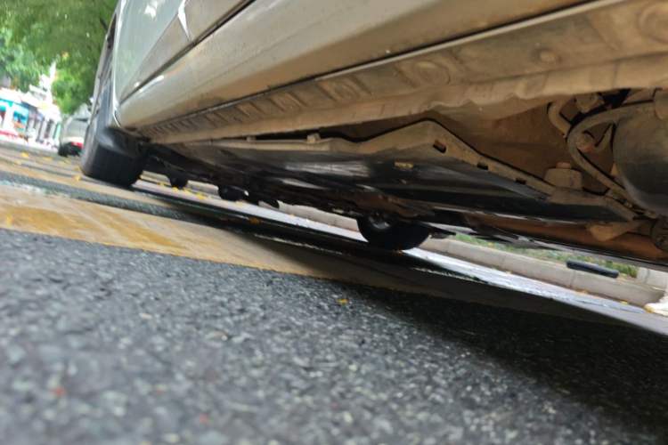 Used Toyota Corolla 2016 Dual-Engine 1.8L E-CVT Elite Edition Chassis Rear Left