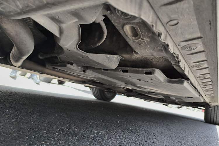 Used Toyota Corolla 2016 Dual-Engine 1.8L E-CVT Elite Edition Chassis Rear Right