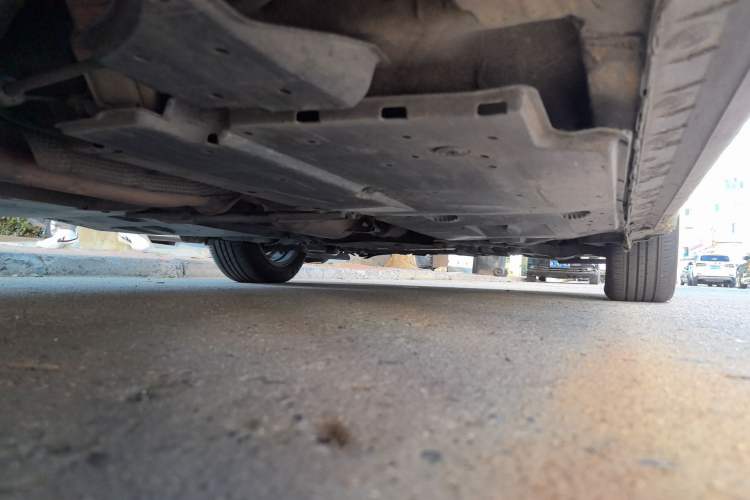 Used Toyota Corolla 2016 Dual-Engine 1.8L E-CVT Elite Edition Chassis Rear Right