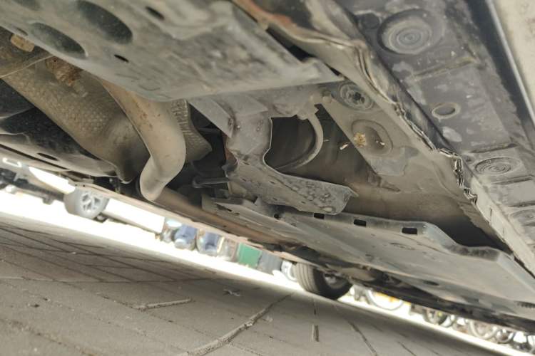 Used Toyota Corolla 2016 Dual-Engine 1.8L E-CVT Elite Edition Chassis Rear Right