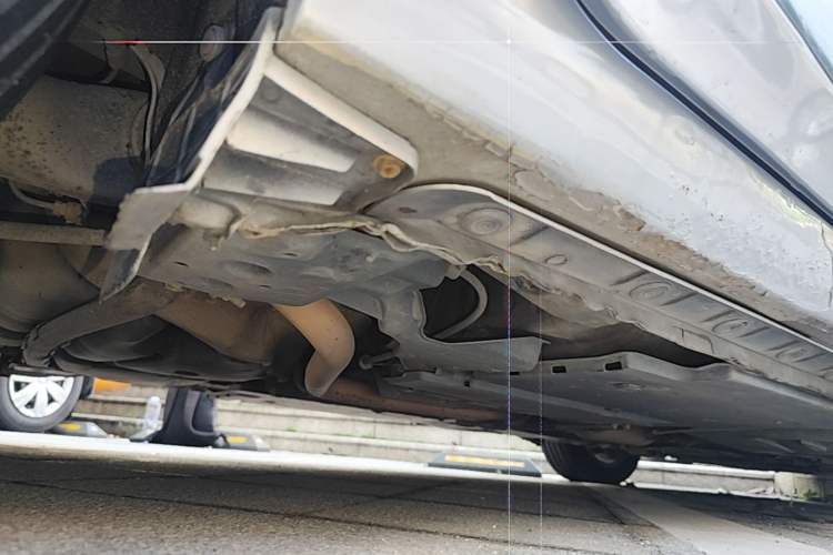 Used Toyota Corolla 2016 Dual-Engine 1.8L E-CVT Elite Edition Chassis Rear Right