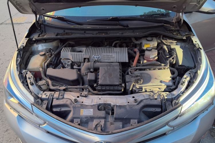 Used Toyota Corolla 2016 Dual-Engine 1.8L E-CVT Elite Edition Engine Bay