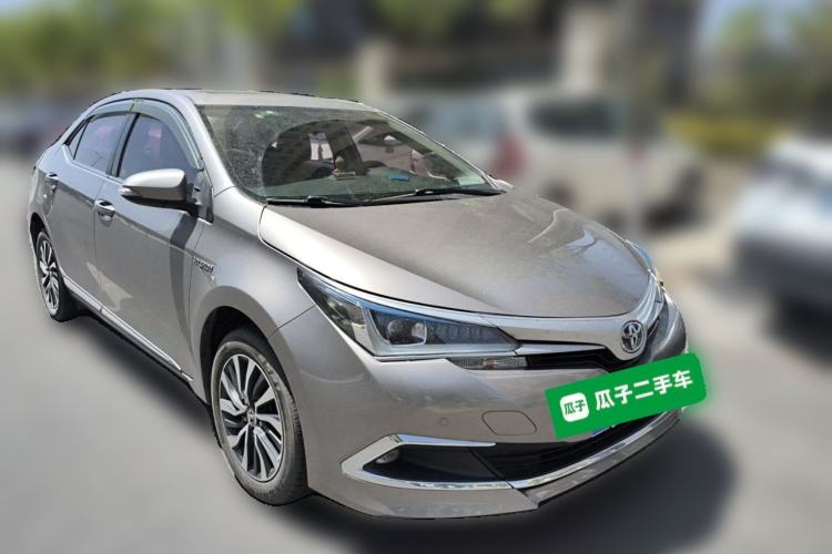 Used Toyota Corolla 2016 Dual-Engine 1.8L E-CVT Elite Edition Front Right 45 Deg