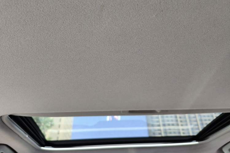 Used Toyota Corolla 2016 Dual-Engine 1.8L E-CVT Elite Edition Headliner