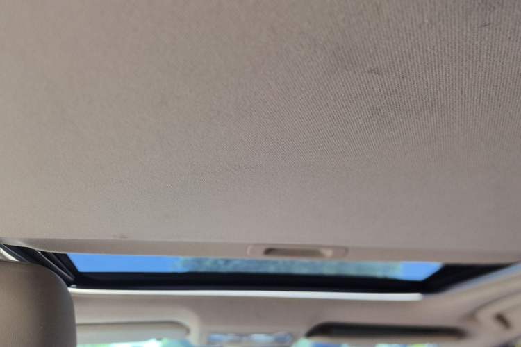 Used Toyota Corolla 2016 1.6L CVT GL-i Cool Edition Headliner