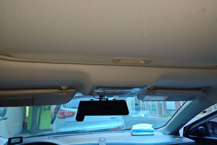Used Toyota Corolla 2016 Dual-Engine 1.8L E-CVT Elite Edition Headliner