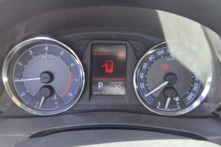 Used Toyota Corolla 2016 1.6L CVT GL-i Cool Edition Instrument Cluster