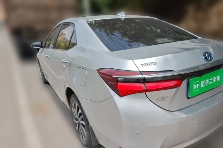 Used Toyota Corolla 2016 Dual-Engine 1.8L E-CVT Elite Edition Rear Left 45 Deg