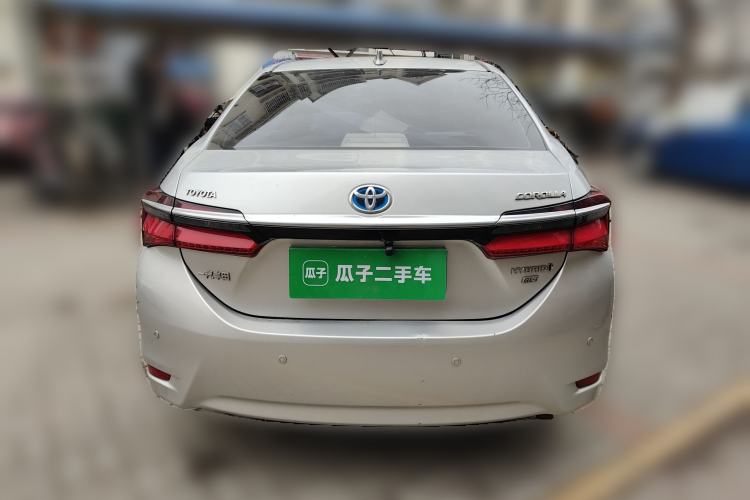 Used Toyota Corolla 2016 Dual-Engine 1.8L E-CVT Elite Edition Rear