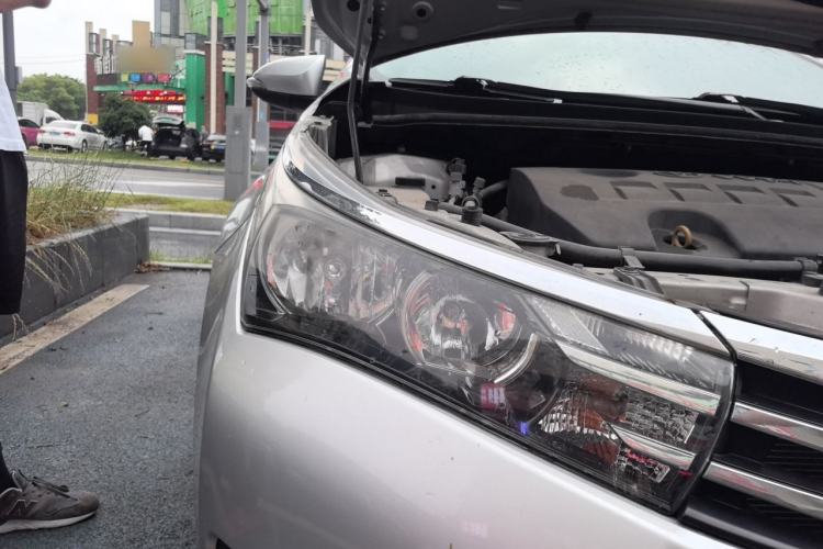 Used Toyota Corolla 2016 1.6L Manual GL-i Cool Edition Right Front Headlight