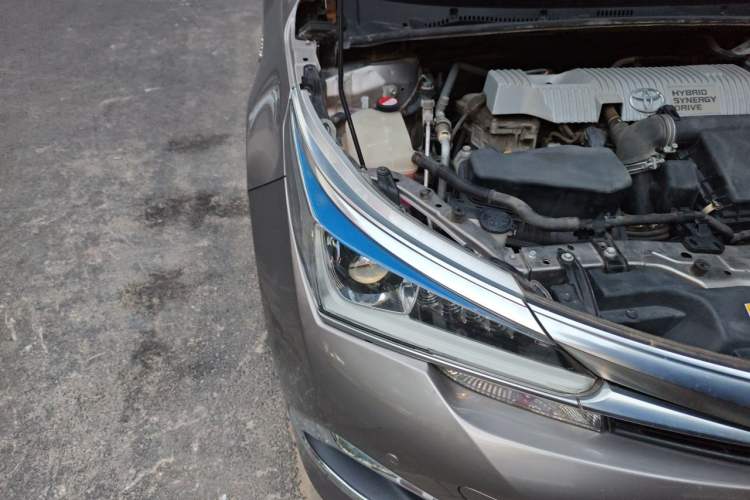 Used Toyota Corolla 2016 Dual-Engine 1.8L E-CVT Elite Edition Right Front Headlight