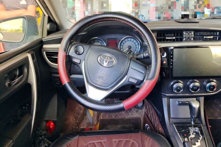 Used Toyota Corolla 2016 1.6L CVT GL-i Cool Edition Steering Wheel