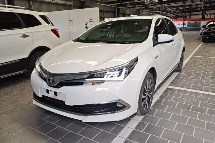 Used Toyota Corolla 2016 Dual-Engine 1.8L E-CVT Elite Edition Guazi used car, China used car export, Used car for sale, Used cars, Cheapest cars for sale