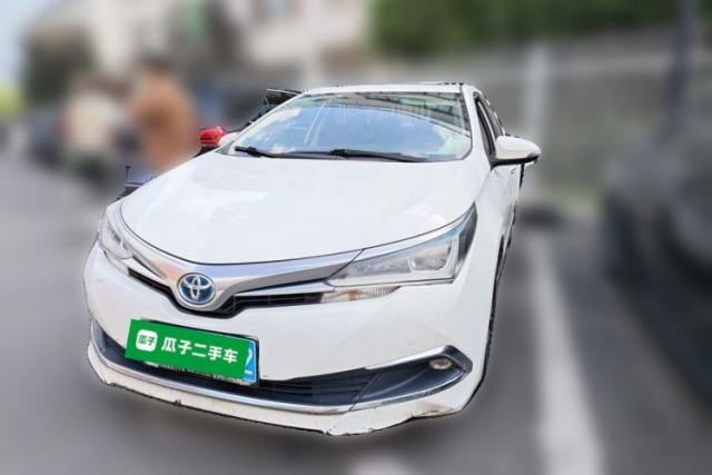 Toyota Corolla 2016 Dual-Engine 1.8L E-CVT Elite Edition usado