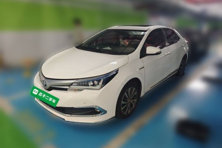 Used Toyota Corolla 2016 Dual-Engine 1.8L E-CVT Elite Edition Guazi used car, China used car export, Used car for sale, Used  cars, Cheapest cars for sale