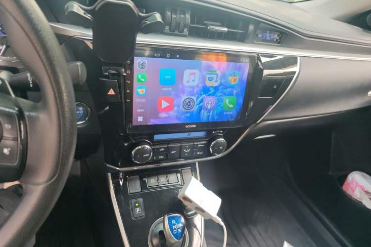 Used Toyota Corolla 2016 Dual-Engine 1.8L E-CVT Pioneer Edition Audio And AC Panel