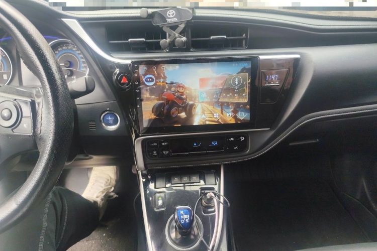 Used Toyota Corolla 2016 Dual-Engine 1.8L E-CVT Elite Edition Audio And AC Panel