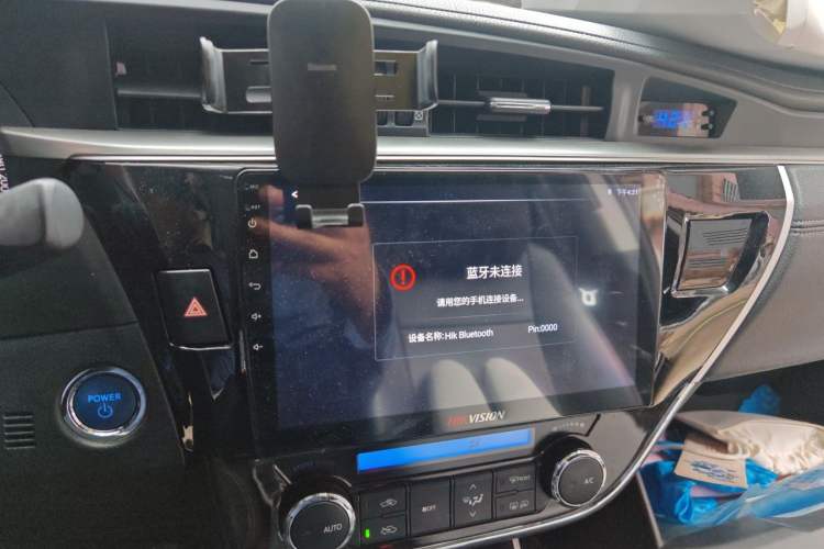 Used Toyota Corolla 2016 Dual-Engine 1.8L E-CVT Elite Edition Audio And AC Panel