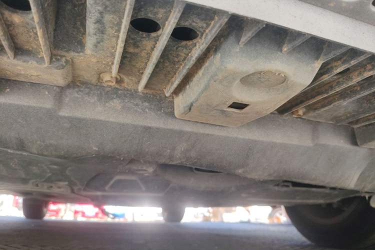Used Toyota Corolla 2016 Dual-Engine 1.8L E-CVT Leading Edition Chassis Front