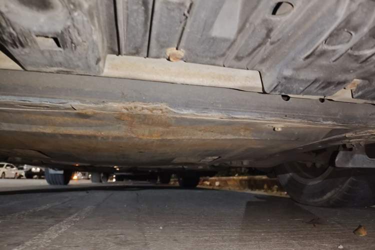 Used Toyota Corolla 2016 Dual-Engine 1.8L E-CVT Elite Edition Chassis Front