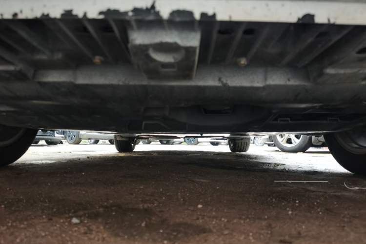 Used Toyota Corolla 2016 Dual-Engine 1.8L E-CVT Elite Edition Chassis Front