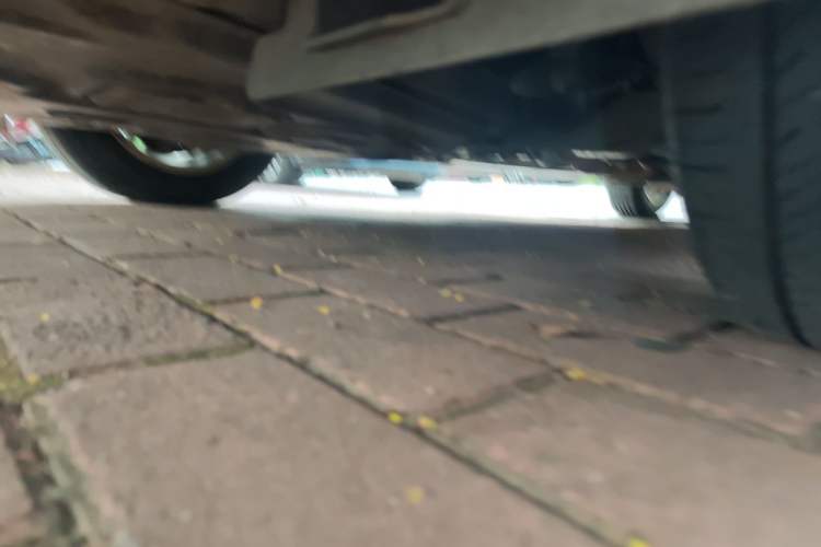 Used Toyota Corolla 2016 Dual-Engine 1.8L E-CVT Pioneer Edition Chassis Front Left