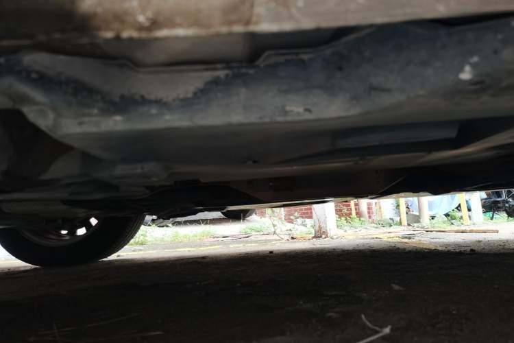 Used Toyota Corolla 2016 Dual-Engine 1.8L E-CVT Elite Edition Chassis Front Left