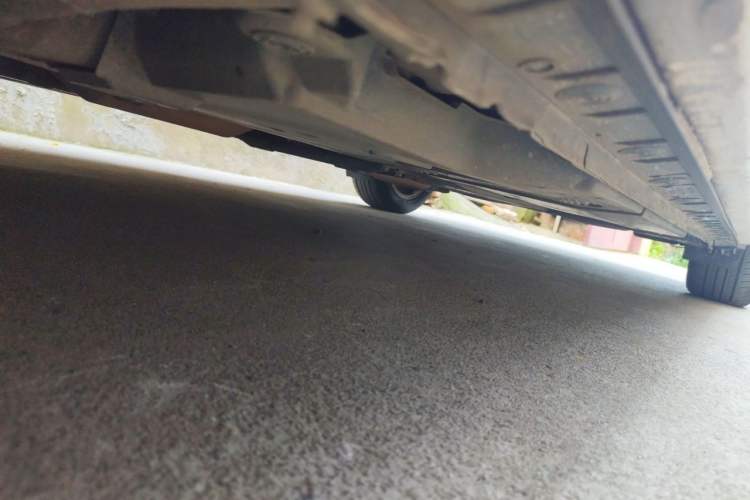 Used Toyota Corolla 2016 Dual-Engine 1.8L E-CVT Leading Edition Chassis Front Left