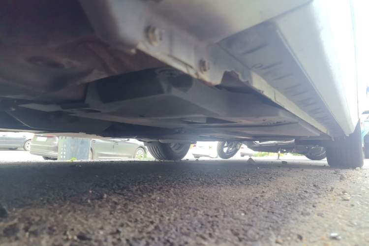 Used Toyota Corolla 2016 Dual-Engine 1.8L E-CVT Elite Edition Chassis Front Left
