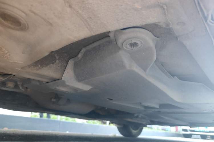 Used Toyota Corolla 2016 Dual-Engine 1.8L E-CVT Elite Edition Chassis Front Left
