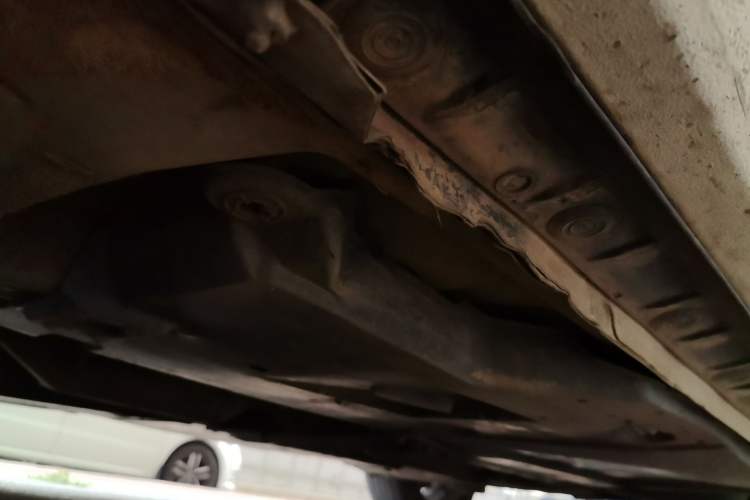 Used Toyota Corolla 2016 Dual-Engine 1.8L E-CVT Elite Edition Chassis Front Left